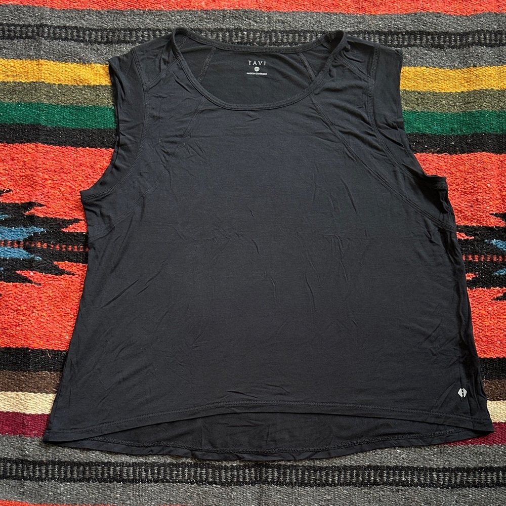TAVI Activewear Tank/Tee